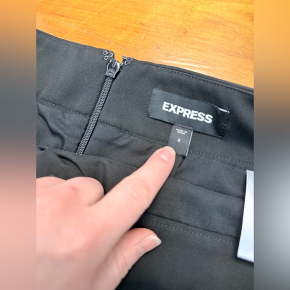Express Black Pencil Skirt with Gold Button Accents Size‎ 2 - Has Flaws - Picture 3 of 8